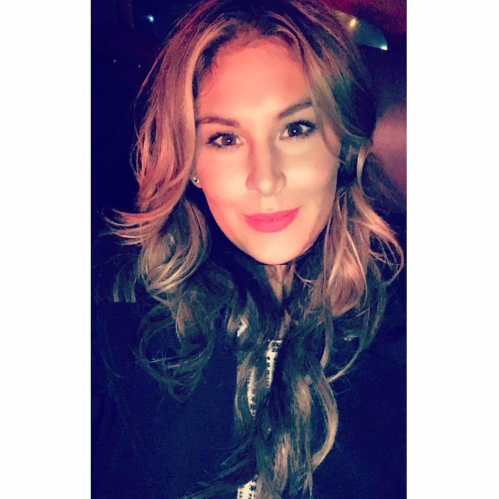 Meet your Posher, Tay